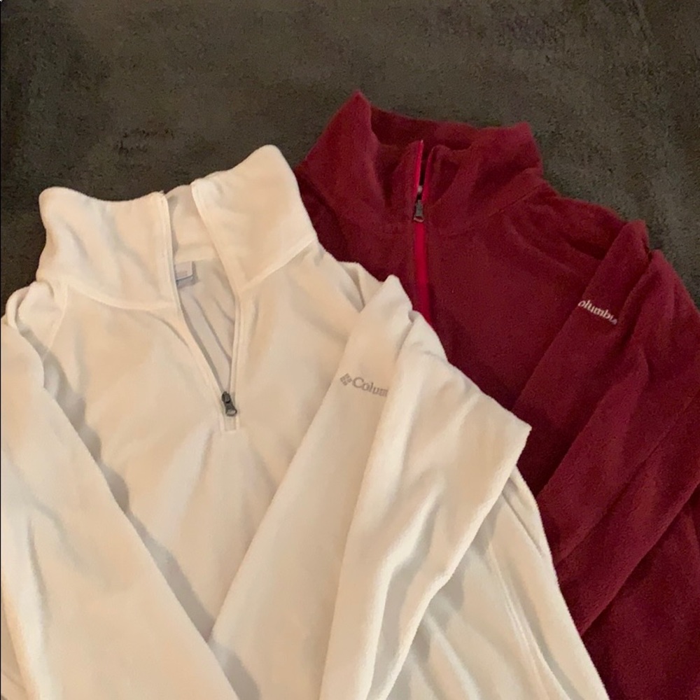 2 Columbia Pullovers